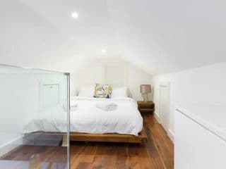 Spacious 4 bedrooms flat in New Oxford Street - Photo 13