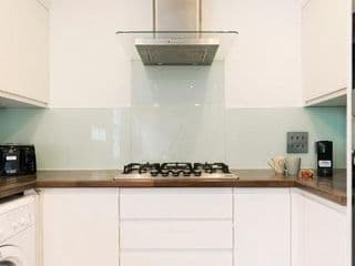 Spacious 4 bedrooms flat in New Oxford Street - Photo 7
