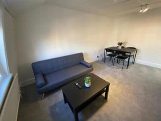 Modern 1 bedroom flat in Paddington - Photo 9