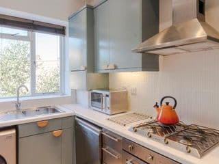 The Dalston Maisonette - Photo 15