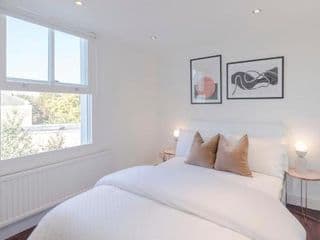 The Dalston Maisonette - Photo 19