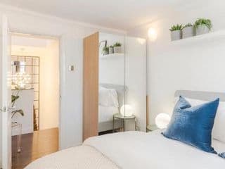 The Dalston Maisonette - Photo 24