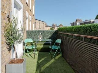 The Dalston Maisonette - Photo 8