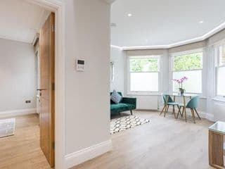 LuxLet Apartments - Heart of Hampstead, London - Photo 13