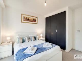 Deluxe One Bed Apartment by London ExCeL