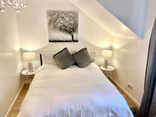 6 mallard close 1 Bedroom Flat Free Gated Parking