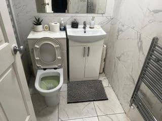 Lovely 2 bedroom flat with patio in Finsbury Park - Photo 11