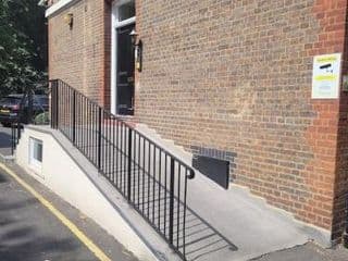 Lovely 2 Double Bed Aptmnt in Historic Greenwich - Photo 3