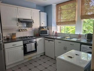 Lovely 2 Double Bed Aptmnt in Historic Greenwich - Photo 6