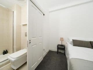 Wow! 2 Bedr/3 Beds/2,5 Bath/ Best Central Location - Photo 14