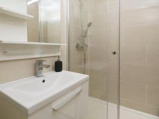 Wow! 2 Bedr/3 Beds/2,5 Bath/ Best Central Location - Photo 3