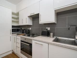Wow! 2 Bedr/3 Beds/2,5 Bath/ Best Central Location - Photo 6