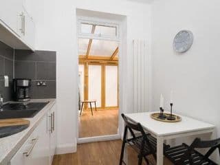 Wow! 2 Bedr/3 Beds/2,5 Bath/ Best Central Location - Photo 8