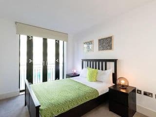 City Apartments - Photo 12