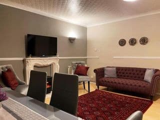 Vintage 3 Bedroom House near Catford - Photo 17