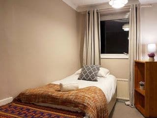 Vintage 3 Bedroom House near Catford - Photo 19