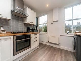Pass the Keys Modern Victorian home 15 min from Central London - Photo 2