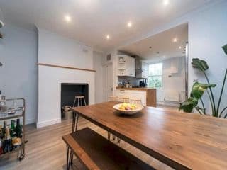 Pass the Keys Modern Victorian home 15 min from Central London - Photo 11