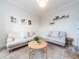 Pass the Keys Modern Victorian home 15 min from Central London - Photo 5