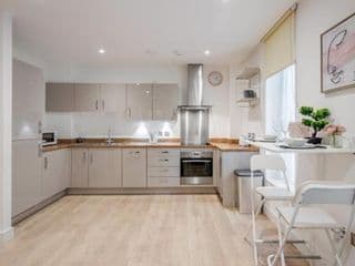 Deluxe Condo Beside 02 Arena and Central London - Photo 3