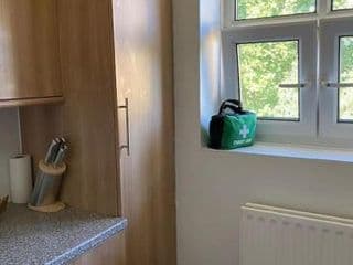 Lovely 2 bedroom flat in greater london - Photo 5