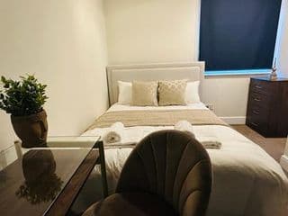 The Wimbledon Haven - 2bed - Photo 13