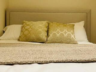 The Wimbledon Haven - 2bed - Photo 18
