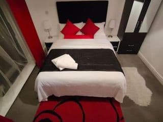 Comfy Stay and Relaxing Apart - Photo 4