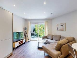 Elegant 2bed flat 10min to Wimbledon tennis courts - Photo 5