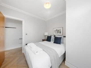 Pleasing 2bed flat 10min to Wimbledon tennis court - Photo 6
