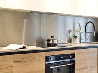 Luxury one bedroom Greenwich studio apartment near Canary Wharf by UnderTheDoormat - Photo 15