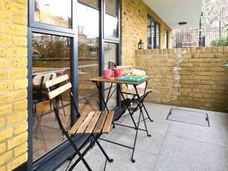 Luxury one bedroom Greenwich studio apartment near Canary Wharf by UnderTheDoormat - Photo 24