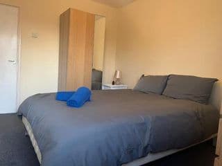 Addington House 2 beds - Photo 2