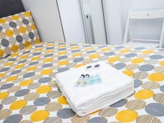 Beautiful Victorian Near Tube Station Ensuite Bed - Photo 8