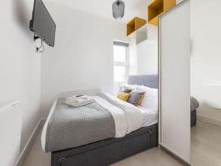 Functional Budget Stay WiFi Shared and Laundry