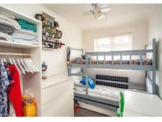 2 Bed - walking distance to Harry Potter Studio - Photo 3