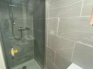 Luxury 4 bedroom house - Photo 8