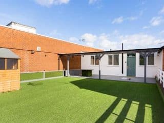 MA Kenilworth - Photo 13