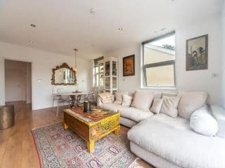 Pass the Keys Luxurious Flat with Large Private Terrace - Photo 4