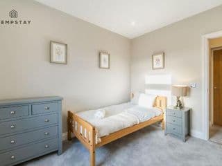 FAMILY FRIENDLY ESCAPE IN ETON & COUNTRYSIDE VIEWS - Photo 6