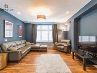 FAMILY FRIENDLY ESCAPE IN ETON & COUNTRYSIDE VIEWS - Photo 10