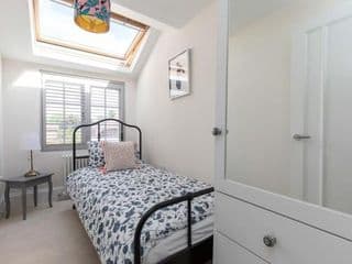 The Treehouse, Eton High Street, Walk 2 Windsor - Photo 9