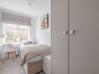 STYLISH HOME @ VIRGINIA WATER LAKE & FREE PARKING - Photo 6