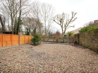 Ealing Garden Flat - Photo 11
