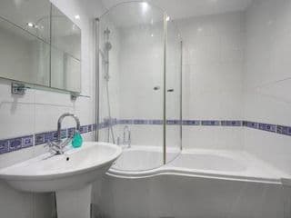 Ealing Garden Flat - Photo 10