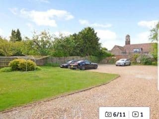 Luxury 2 Bedroom House - Photo 3
