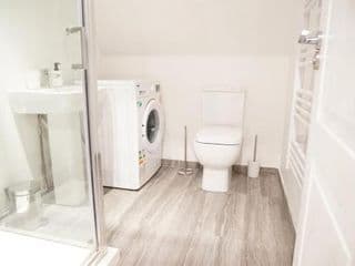 Peaceful Luxury Apartment - Photo 18