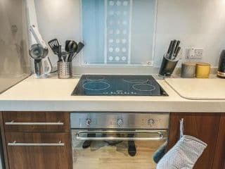 Modern, stylish Apt 1 min from New St Station - Photo 4