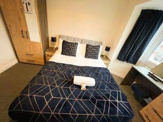 Arden House -Modern, Stylish 3-bed near Solihull, NEC, Resorts World, Airport,HS2 - Photo 8