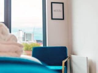 Luxe 1 Bedroom Comfy Apartment - City Centre - Photo 2